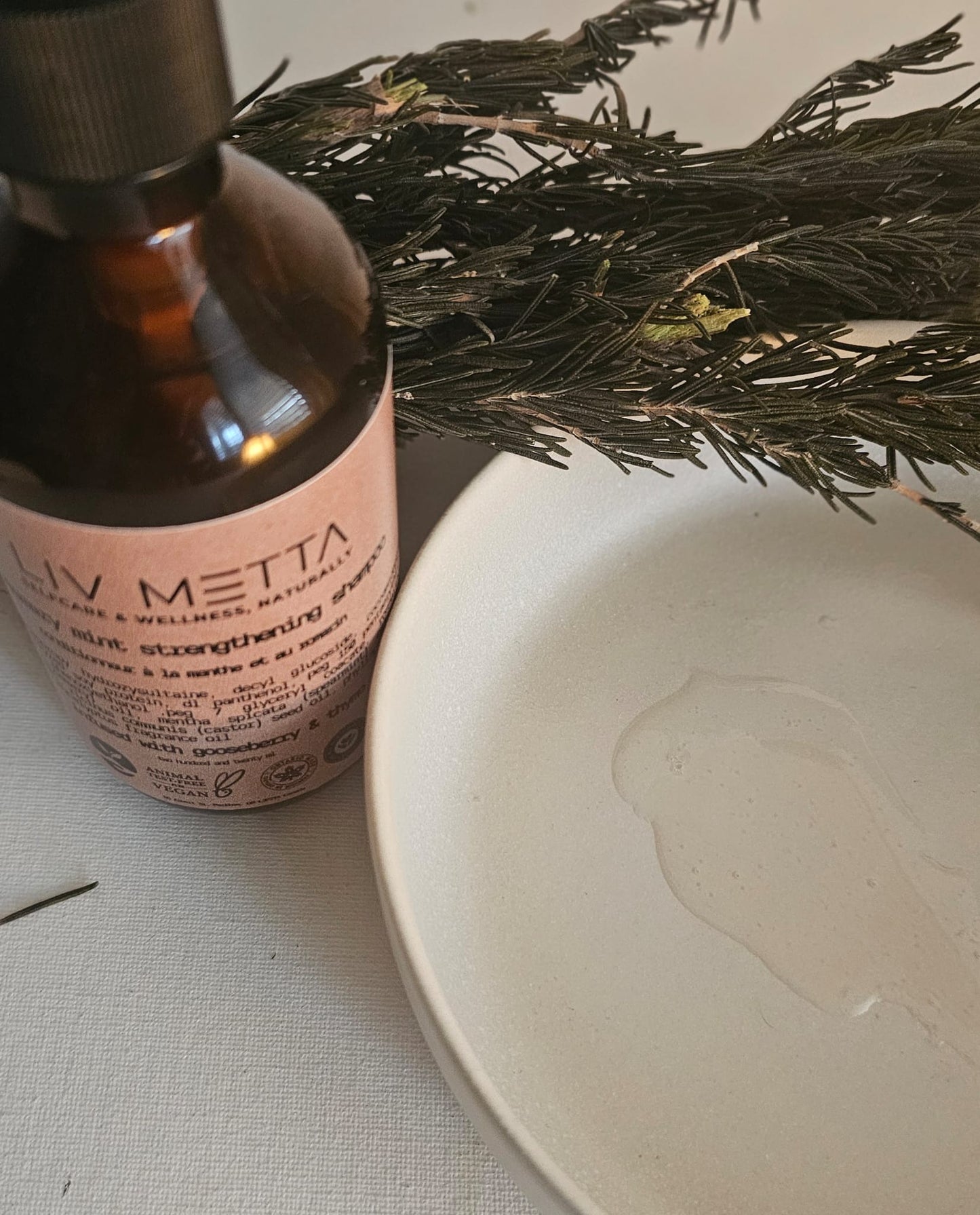 Rosemary Mint Strengthening Shampoo