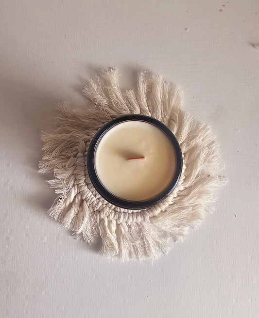 The Superior Choice: Soy Wax vs. Paraffin Wax in Liv Metta Candles